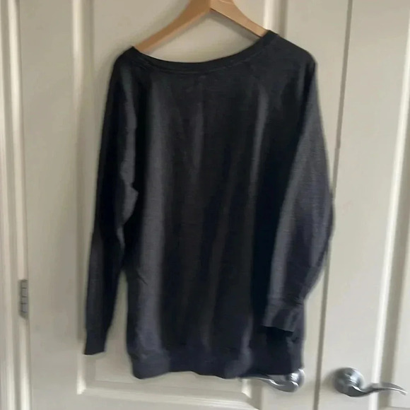 Lightweight sweater - Picture 3 of 3